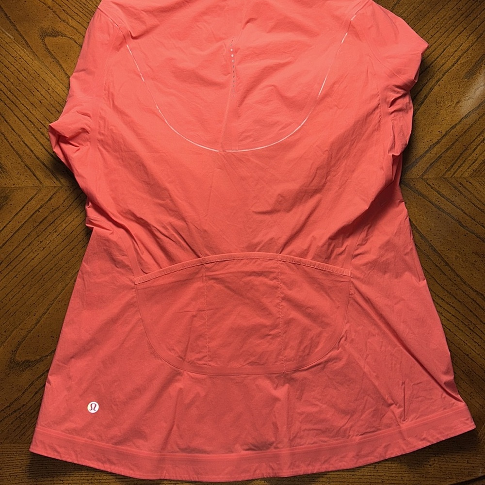NEW! Lululemon Fast and Free Windbreaker Jacket - Picture 7 of 7